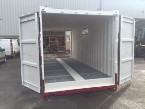 20' Tunnel Container with Bund